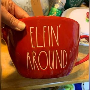 XL BATTER BOWL. RAE DUNN. NWT!! ELFN’ AROUND